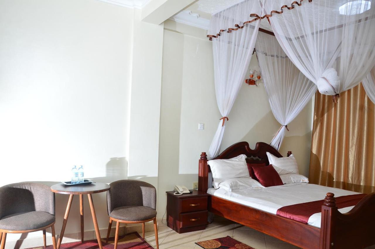 Ss Hotel Kampala Exteriér fotografie