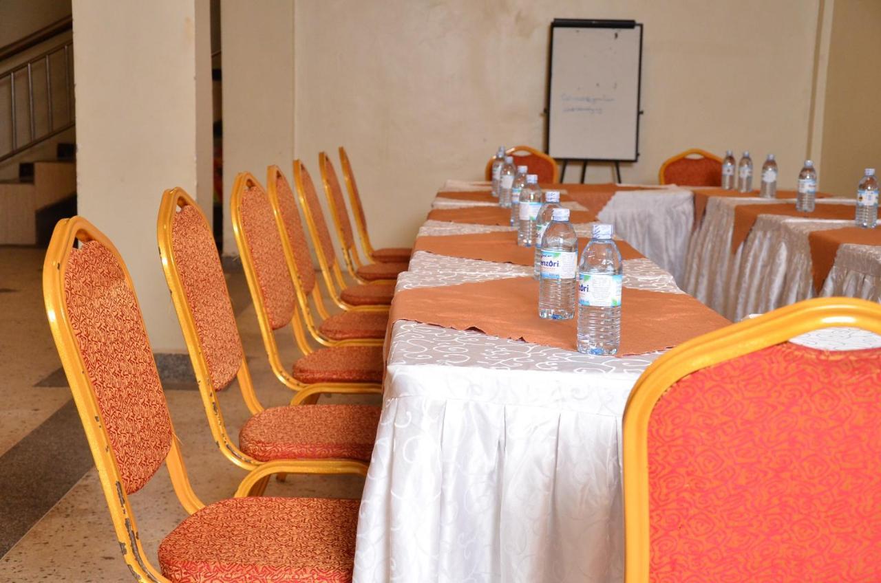 Ss Hotel Kampala Exteriér fotografie