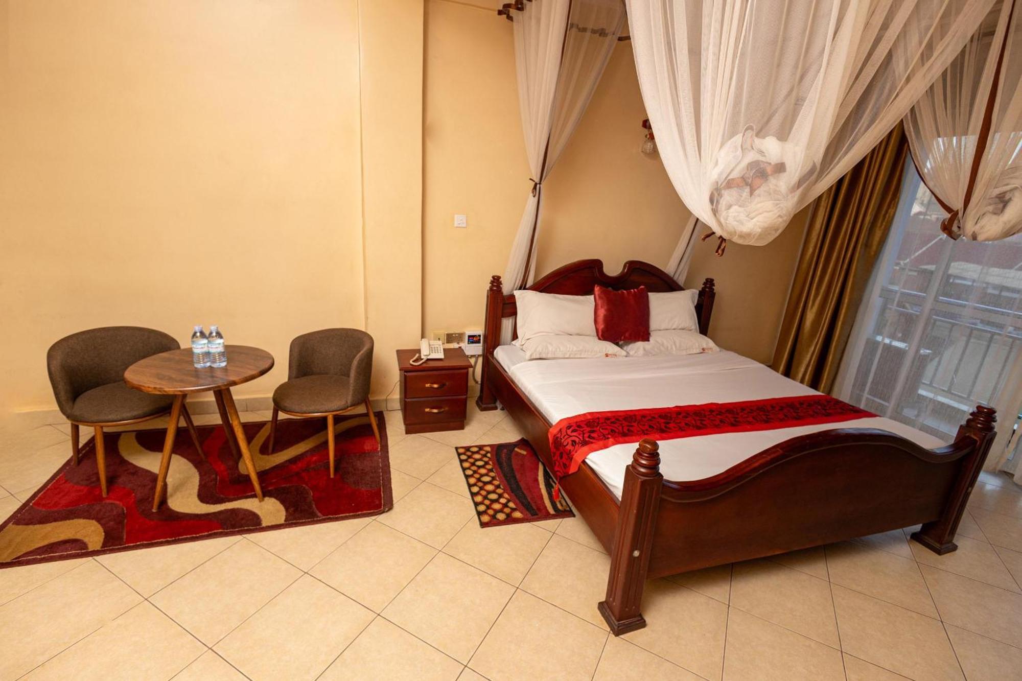 Ss Hotel Kampala Exteriér fotografie